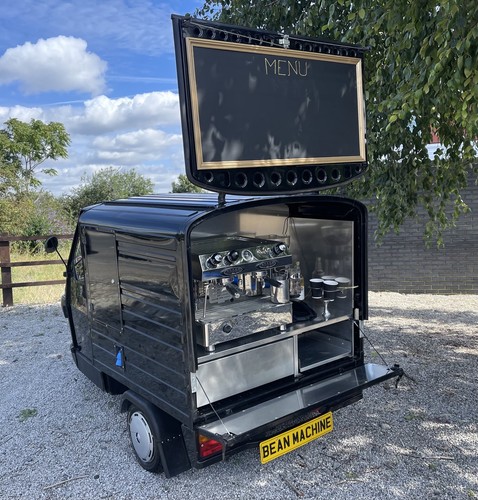 Mobile coffee van - 50, tuk