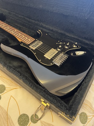 Fender blacktop stratocaster - fender,