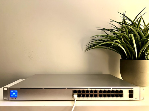 Ubiquiti unifi usw - ubiquiti, usw-pro-24-poe