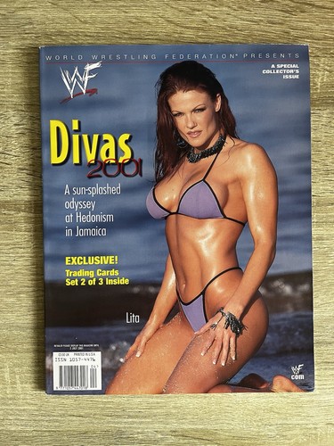 Wwf wwe divas magazine - divas, 2001