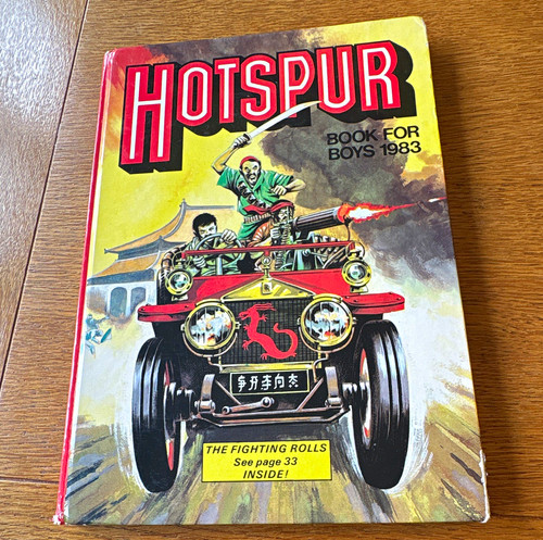 Hotspur book for boys 1983 - book,