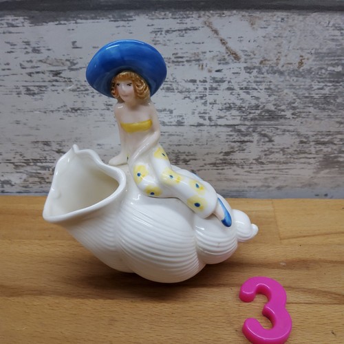 Acot porcelain girl - ‘girl, a
