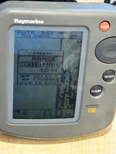 Raymarine Fishfinder Model