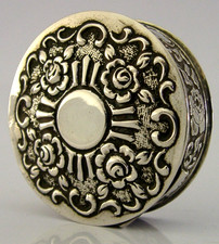 BEAUTIFUL SOLID SILVER ROSES