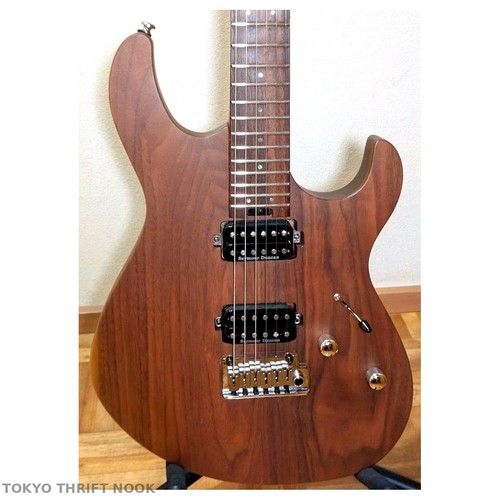 Near mint cort g300 - [near,