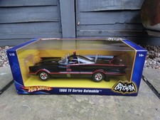 HOT WHEELS 1966 TV SERIES BATMOBILE 1:18 BOXED