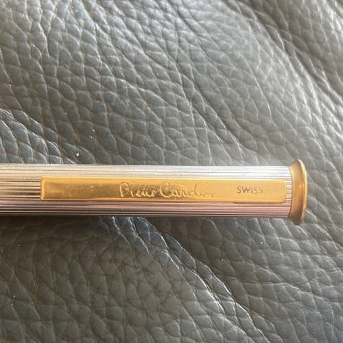 Pierre cardin fountain - pierre, pen