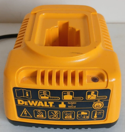 Dewalt 18v battery - dewalt,