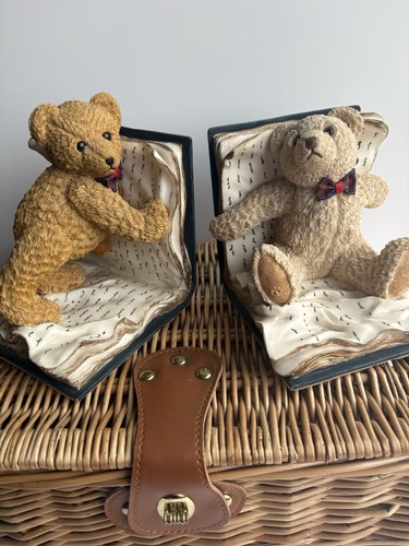 Vintage teddy bear - bear, bookends