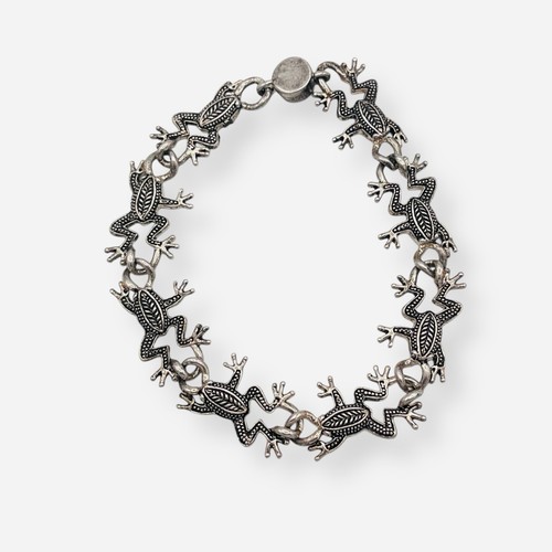 Leap frog silver - silver, tone