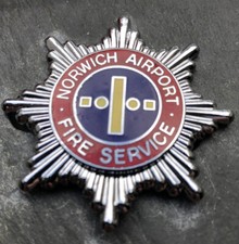 OBSOLETE NORWICH AIRPORT  FIRE SERVICES  CAP BADGE