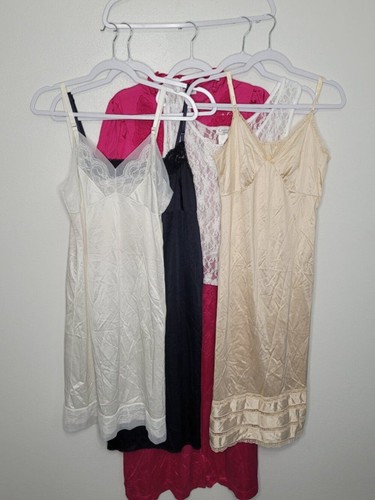 Vintage slip reseller - ,