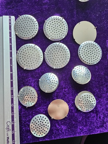 Jewellery making brooch - x,