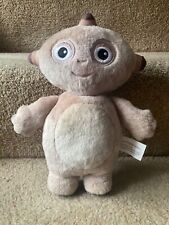 In The Night Garden Plush Singing Makka Pakka Cuddly Supersoft Toy