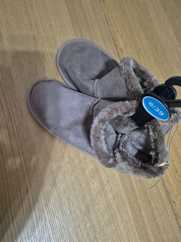 Primark brand new with tags - brand,