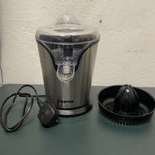 GEEPAS Citrus Juicer Orange Squeezer 100W Electric Machine Lemon Juice Press