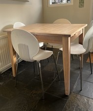 4 x White Round Stackable