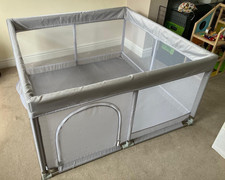 Playpen for Babies/Toddlers