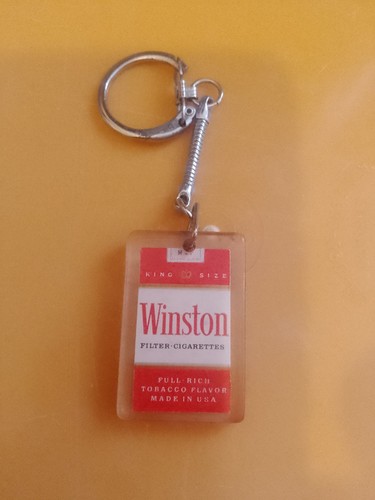 Pre owned keyring winston - pre-owned,