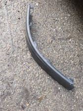 VW PASSAT B5 1999-2005 DRIVER SIDE FRONT BUMPER TRIM MOULDING 3B0807718D