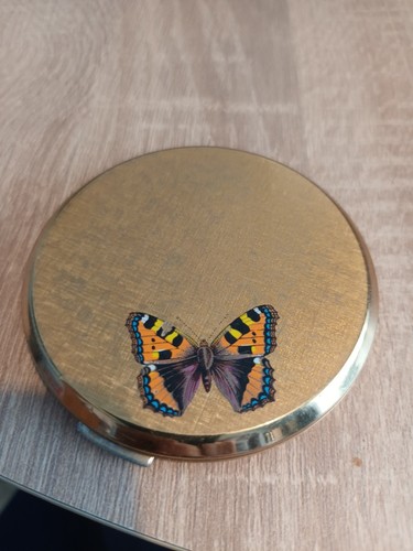 Stratton powder compact with - powder,