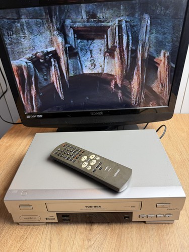 Toshiba v241uk vhs vcr video - vhs,