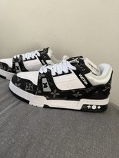 Men’s Luxury LV Trainers