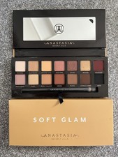 Anastasia Beverly Hills Soft Glam Fourteen Shade Eyeshadow Palette BNIB Genuine
