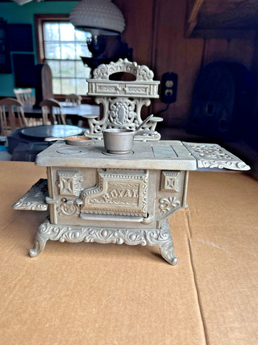 Antique toy cast - -iron, stove