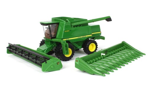 Ertl combine harvester with 2 - combine,