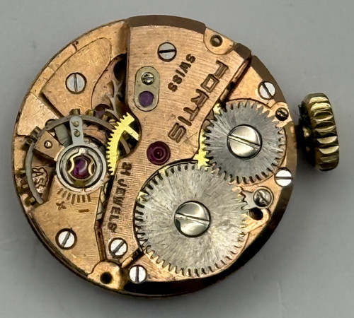 1537 watch movement running - as,
