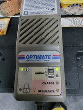Optimate  12V Battery Charger