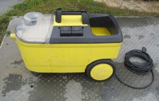 Karcher Puzzi 100 Professional Carpet & Upholstery Cleaning Machine - 240v