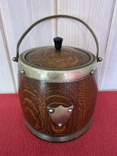 Victorian oak biscuit - oak,