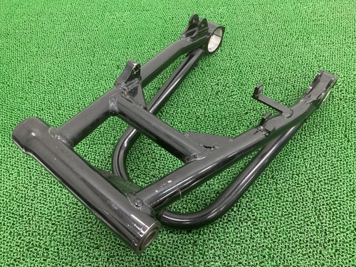 Kawasaki zrx400 swingarm - kawasaki,
