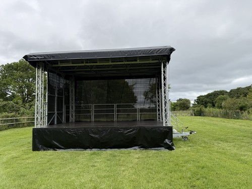 Mobile stage trailer - mobile,