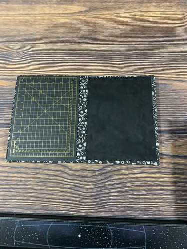 Cutting mat light usage - a,