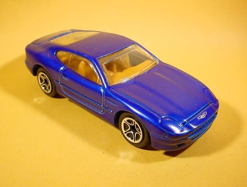 Matchbox blue aston martin - matchbox,