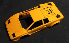 LAMBORGHINI COUNTACH (1:24