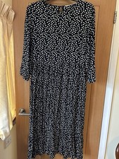 Zara Black Polka Dot Midi Dress Size XXL, New Without Tags, Unworn.