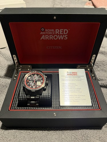 Citizen red arrows watch - red,