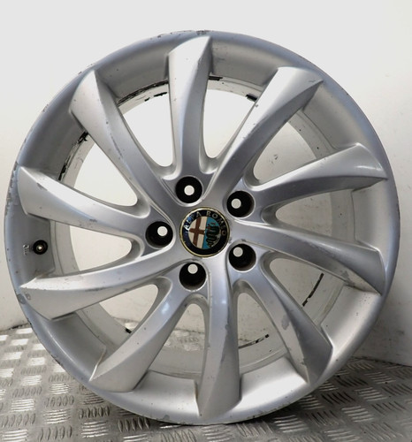 Alfa romeo giulietta - giulietta, 17"