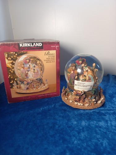 Kirkland christmas nativity - kirkland,