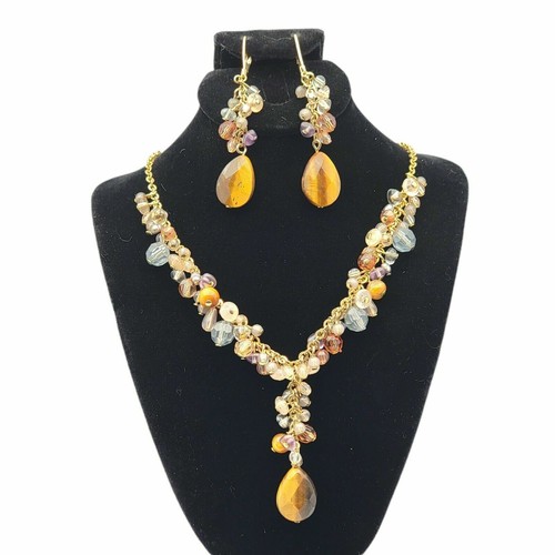 Vintage avon drop necklace - nr,