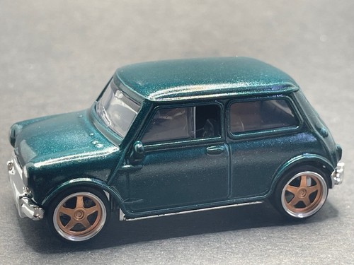 Hot wheels austin mini cooper - hot,