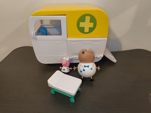 Peppa pig ambulance mobile - peppa,