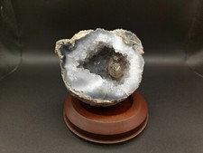 Half geode natural quartz, druzy with one large crystal - polished