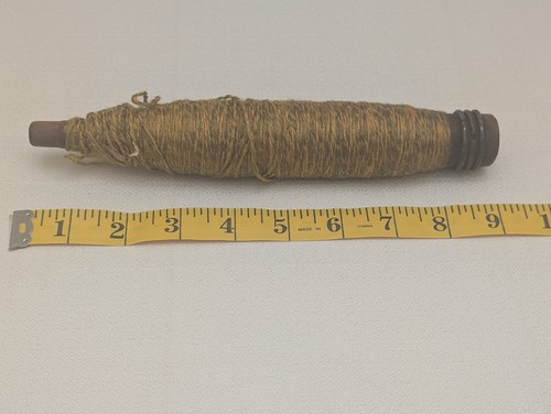 Vintage wooden spindle - ,