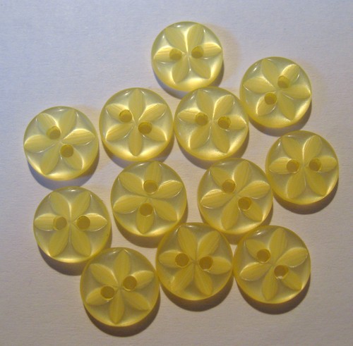 Yellow flat back 2 hole - yellow,