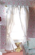 Dolls House Emporium 1/12th